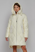 Оптом Пальто утепленное с капюшоном зимнее женское светло-желтого цвета 51128SJ в Тюмени, фото 5