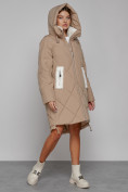 Оптом Пальто утепленное с капюшоном зимнее женское светло-коричневого цвета 51128SK, фото 6