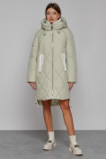 Оптом Пальто утепленное с капюшоном зимнее женское светло-зеленого цвета 51128ZS в Перми