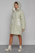 Оптом Пальто утепленное с капюшоном зимнее женское светло-зеленого цвета 51128ZS, фото 7