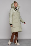 Оптом Пальто утепленное молодежное зимнее женское светло-зеленого цвета 51131ZS в Оренбурге, фото 6