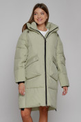 Оптом Пальто утепленное с капюшоном зимнее женское светло-зеленого цвета 51139ZS, фото 13