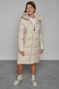 Оптом Пальто утепленное с капюшоном зимнее женское бежевого цвета 51155B в Волгоградке, фото 10