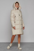 Оптом Пальто утепленное с капюшоном зимнее женское бежевого цвета 51155B в Омске, фото 6