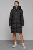 Оптом Пальто утепленное с капюшоном зимнее женское черного цвета 51155Ch в Волгоградке
