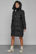 Оптом Пальто утепленное с капюшоном зимнее женское черного цвета 51155Ch в Казани, фото 6