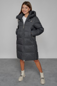 Оптом Пальто утепленное с капюшоном зимнее женское темно-серого цвета 51155TC, фото 10