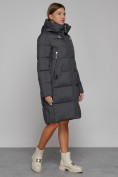 Оптом Пальто утепленное с капюшоном зимнее женское темно-серого цвета 51155TC, фото 3