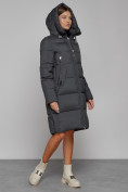Оптом Пальто утепленное с капюшоном зимнее женское темно-серого цвета 51155TC, фото 6