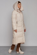 Оптом Пальто утепленное с капюшоном зимнее женское бежевого цвета 51156B в Санкт-Петербурге, фото 7