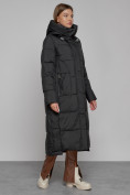 Оптом Пальто утепленное с капюшоном зимнее женское черного цвета 51156Ch в Оренбурге, фото 3