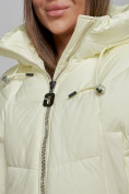 Оптом Зимняя женская куртка модная с капюшоном светло-желтого цвета 512305SJ в Казани, фото 10