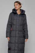 Оптом Пальто утепленное с капюшоном зимнее женское темно-серого цвета 52109TC в Уфе, фото 8