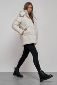 Оптом Зимняя женская куртка молодежная с капюшоном бежевого цвета 52301B в Екатеринбурге, фото 12