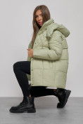 Оптом Зимняя женская куртка молодежная с капюшоном салатового цвета 52301Sl в Казани, фото 14