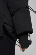 Оптом Зимняя женская куртка модная с капюшоном черного цвета 52306Ch в Екатеринбурге, фото 11