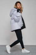Оптом Зимняя женская куртка модная с капюшоном фиолетового цвета 52306F в Казани, фото 14