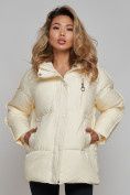 Оптом Зимняя женская куртка модная с капюшоном бежевого цвета 52308B в Казани, фото 5