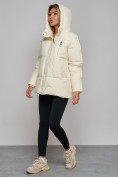 Оптом Зимняя женская куртка модная с капюшоном бежевого цвета 52308B в Казани, фото 7