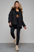 Оптом Зимняя женская куртка модная с капюшоном черного цвета 52308Ch в Казани, фото 20