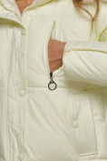 Оптом Зимняя женская куртка модная с капюшоном светло-желтого цвета 52308SJ в Екатеринбурге, фото 11