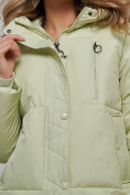 Оптом Зимняя женская куртка модная с капюшоном салатового цвета 52308Sl в Екатеринбурге, фото 14