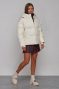 Оптом Зимняя женская куртка модная с капюшоном бежевого цвета 52309B в Казани, фото 2