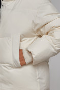 Оптом Зимняя женская куртка модная с капюшоном бежевого цвета 52309B в Казани, фото 8