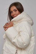 Оптом Зимняя женская куртка модная с капюшоном бежевого цвета 52310B в Казани, фото 15