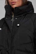 Оптом Зимняя женская куртка модная с капюшоном черного цвета 52310Ch в Казани, фото 14