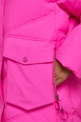 Оптом Зимняя женская куртка модная с капюшоном розового цвета 52310R в Казани, фото 9