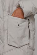 Оптом Зимняя женская куртка модная с капюшоном светло-серого цвета 52310SS в Казани, фото 12