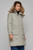 Оптом Пальто утепленное молодежное зимнее женское светло-зеленого цвета 52321ZS в Казани, фото 21