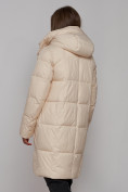 Оптом Пальто утепленное молодежное зимнее женское бежевого цвета 52322B в Омске, фото 8