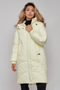 Оптом Пальто утепленное молодежное зимнее женское светло-желтого цвета 52323SJ в Волгоградке, фото 12
