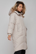 Оптом Пальто утепленное молодежное зимнее женское светло-серого цвета 52323SS в Перми, фото 20