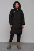 Оптом Пальто утепленное молодежное зимнее женское черного цвета 52328Ch в Омске, фото 5