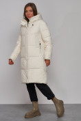 Оптом Пальто утепленное молодежное зимнее женское светло-бежевого цвета 52328SB в Екатеринбурге, фото 2