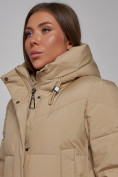 Оптом Пальто утепленное молодежное зимнее женское светло-коричневого цвета 52328SK, фото 12