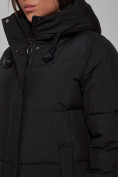 Оптом Пальто утепленное молодежное зимнее женское черного цвета 52329Ch в Казани, фото 12
