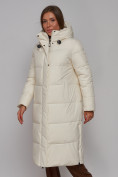 Оптом Пальто утепленное молодежное зимнее женское светло-бежевого цвета 52329SB в Челябинске, фото 8