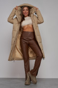 Оптом Пальто утепленное молодежное зимнее женское светло-коричневого цвета 52329SK в Перми, фото 17