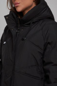 Оптом Пальто утепленное молодежное зимнее женское черного цвета 52330Ch в Омске, фото 11