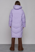 Оптом Пальто утепленное молодежное зимнее женское фиолетового цвета 52330F в Перми, фото 4