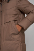 Оптом Пальто утепленное молодежное зимнее женское коричневого цвета 52331K, фото 11