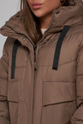 Оптом Пальто утепленное молодежное зимнее женское коричневого цвета 52331K в Сочи, фото 12