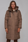 Оптом Пальто утепленное молодежное зимнее женское коричневого цвета 52331K в Казани, фото 8
