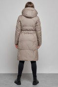 Оптом Пальто утепленное молодежное зимнее женское светло-коричневого цвета 52332SK в Омске, фото 4