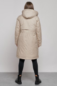 Оптом Пальто утепленное с капюшоном зимнее женское бежевого цвета 52333B в  Красноярске, фото 4
