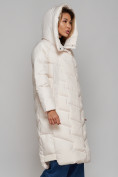 Оптом Пальто утепленное молодежное зимнее женское бежевого цвета 52355B в Самаре, фото 5